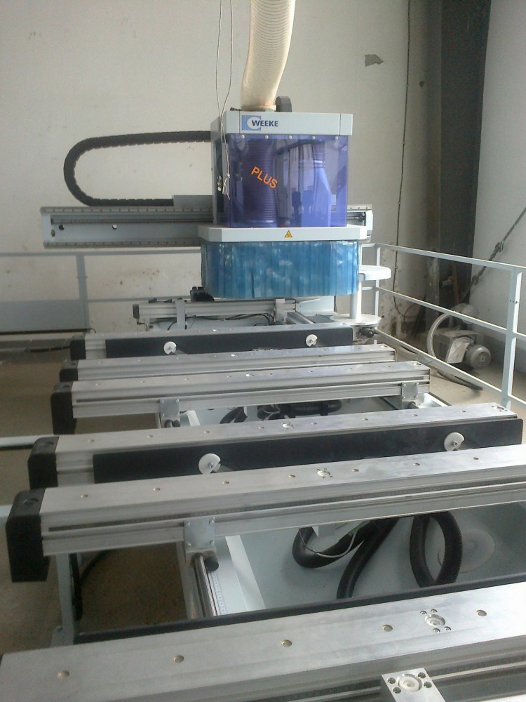 數(shù)控加工中心展示圖2